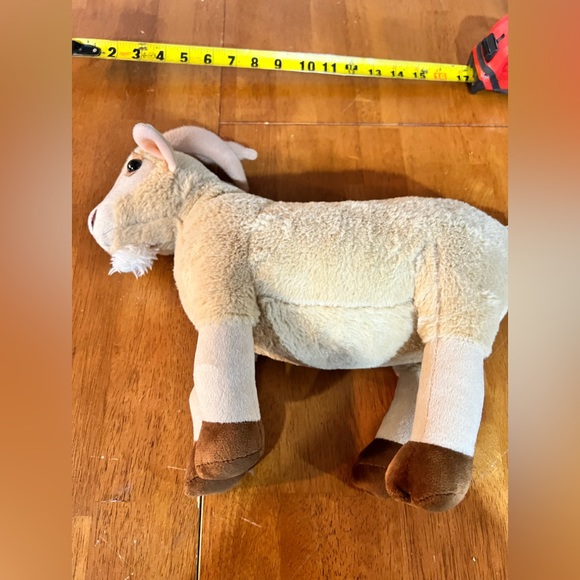 Stuffed goats - Picture 5 of 10